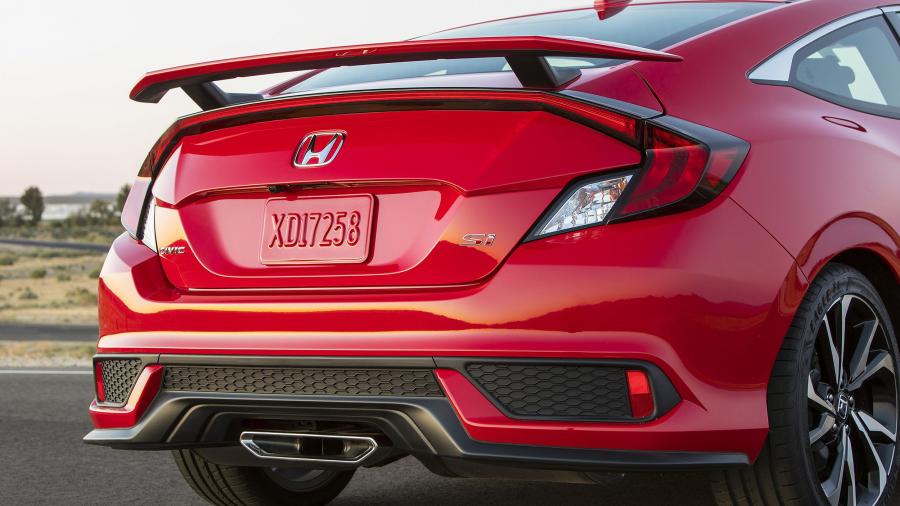 Детали экстерьера Honda Civic Si Coupe 2017 года  (NA) (фото 65 из 79)